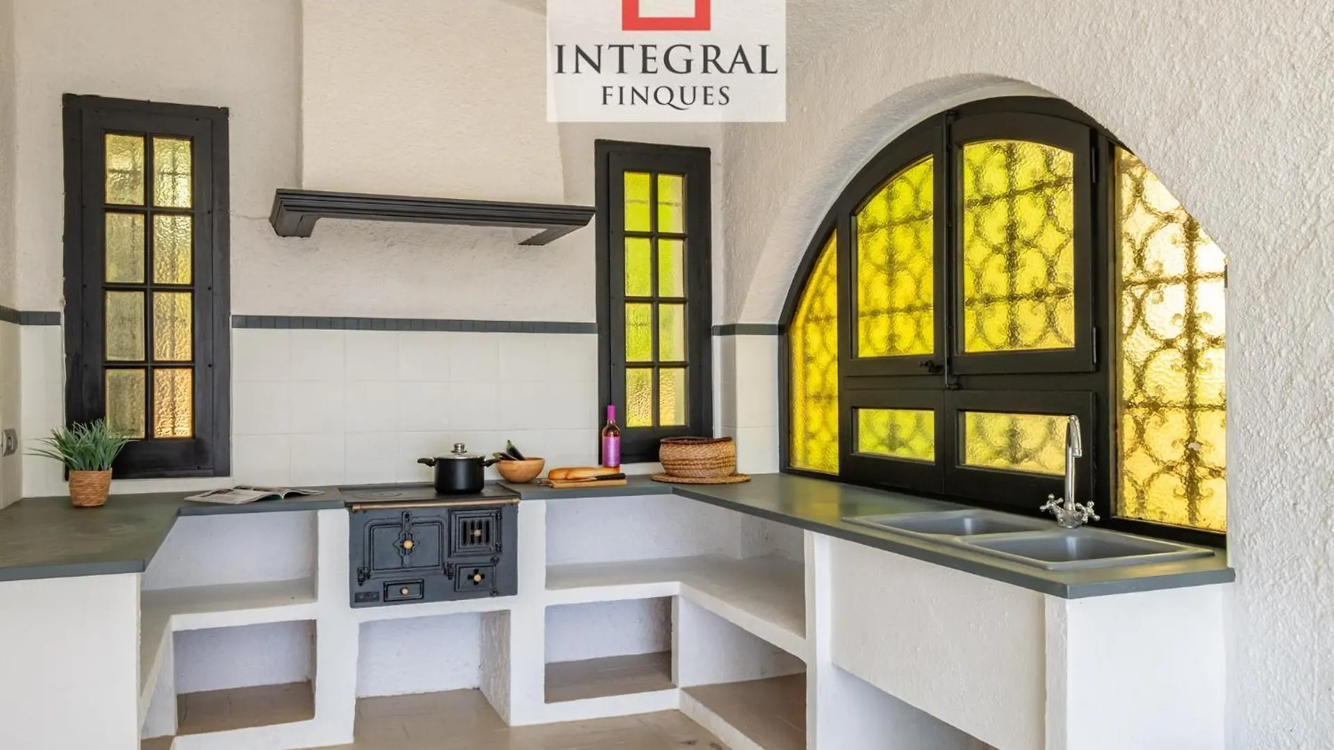 Villa Celeste Vall-Llobrega Spain